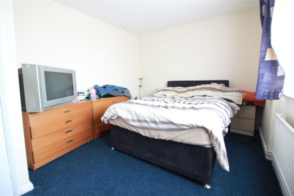 1 Bedroom Flat