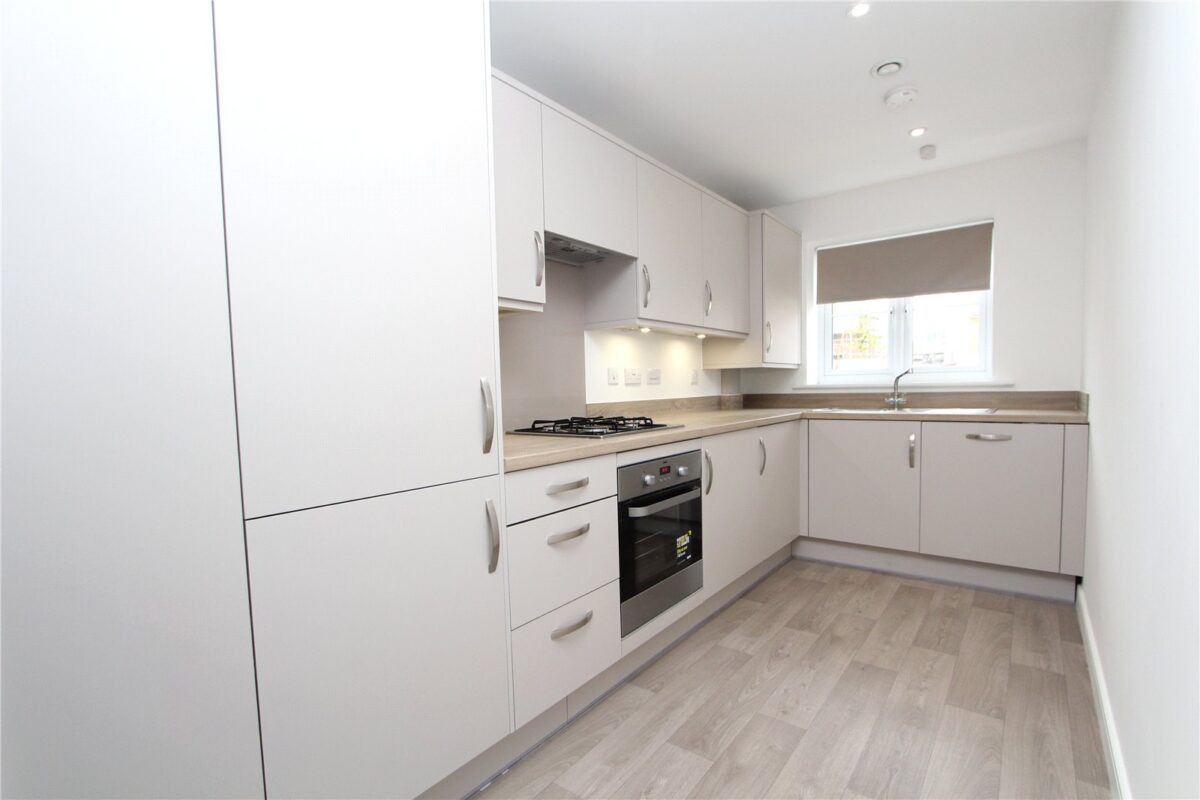 2 bedroom semi-detached house