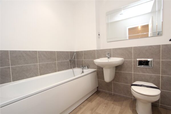 2 bedroom semi-detached house