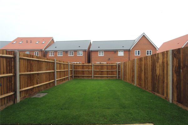 2 bedroom semi-detached house