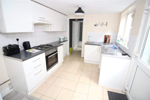 1 bedroom ground floor flat
