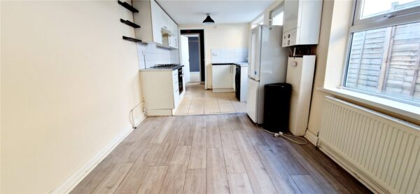 1 bedroom ground floor flat