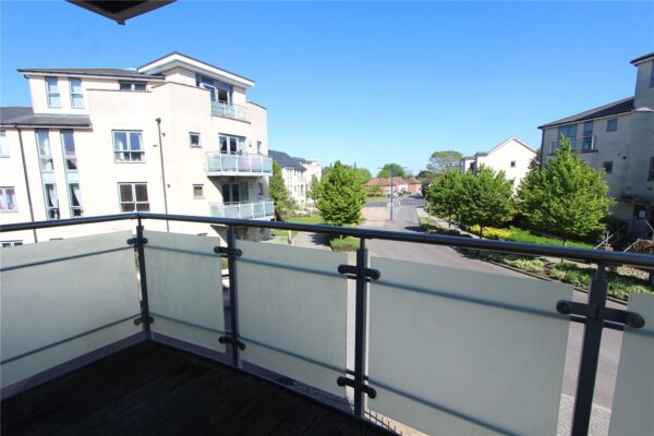 2 bedroom 2nd Floor Apartment
