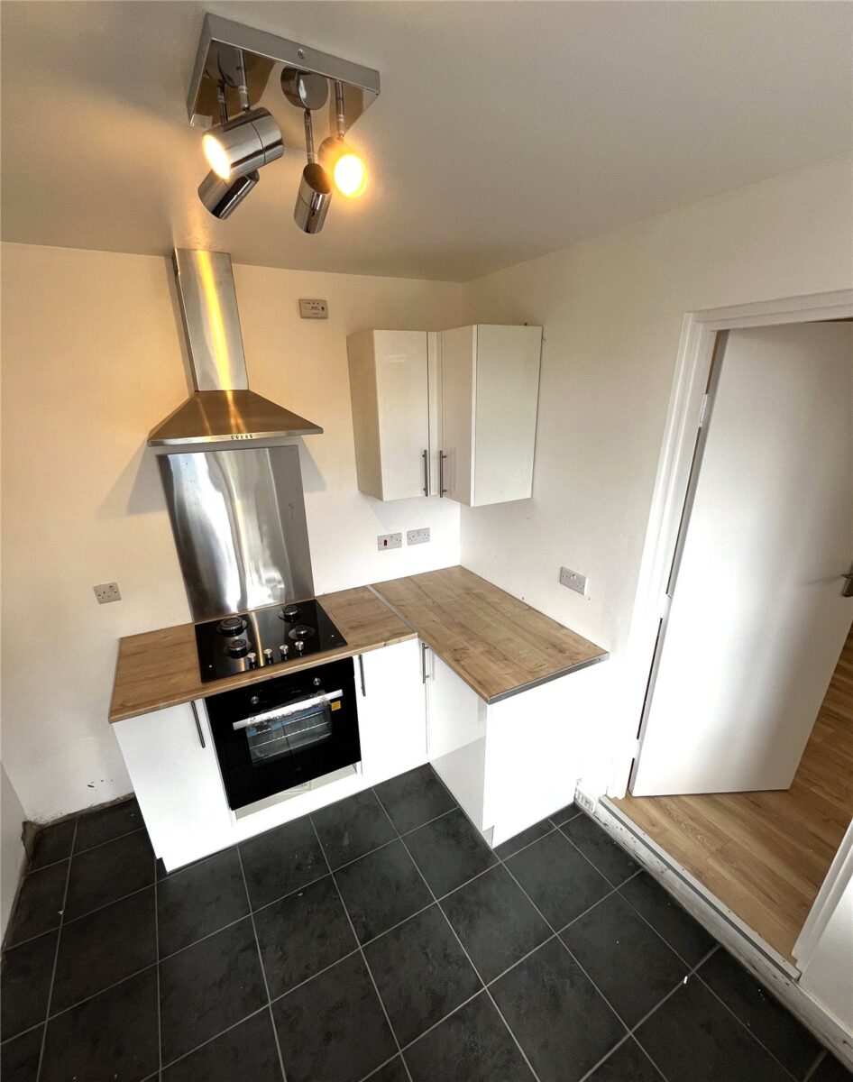 1 Bedroom Ground Floor Flat