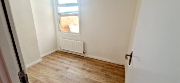 2 Bedroom Ground Floor Flat