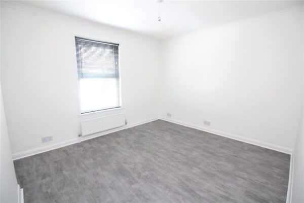 2 Bedroom Terrace House