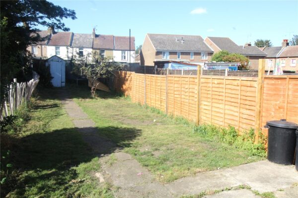 2 Bedroom Terraced House