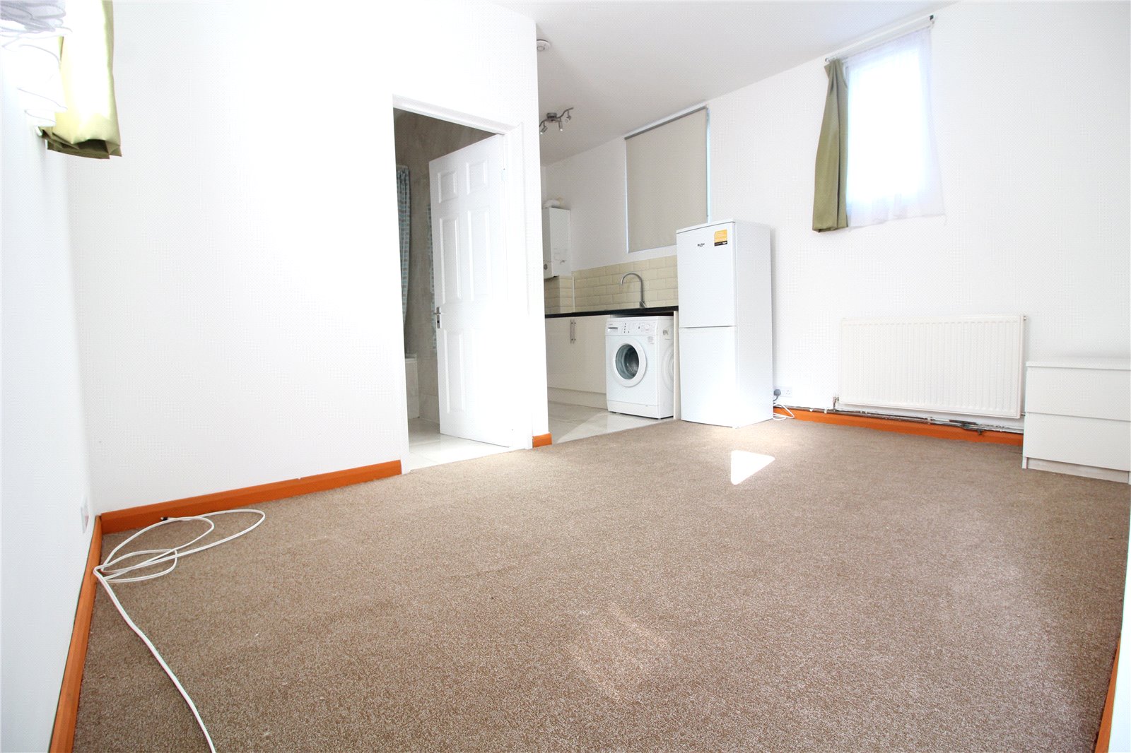 1 Bedroom Ground Floor Flat
