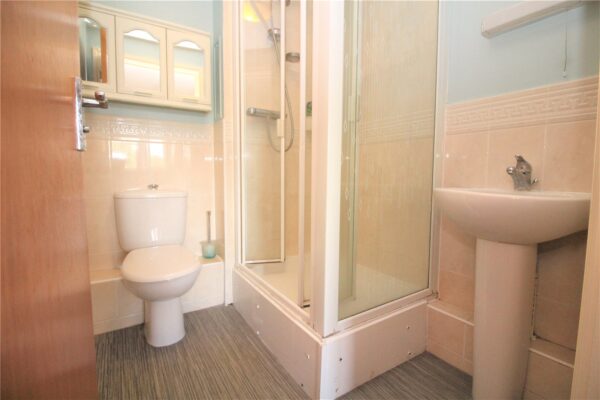 2 BEDROOM RIVER FRONT APARTMENT