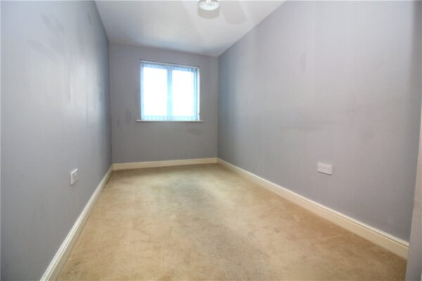 2 BEDROOM RIVER FRONT APARTMENT