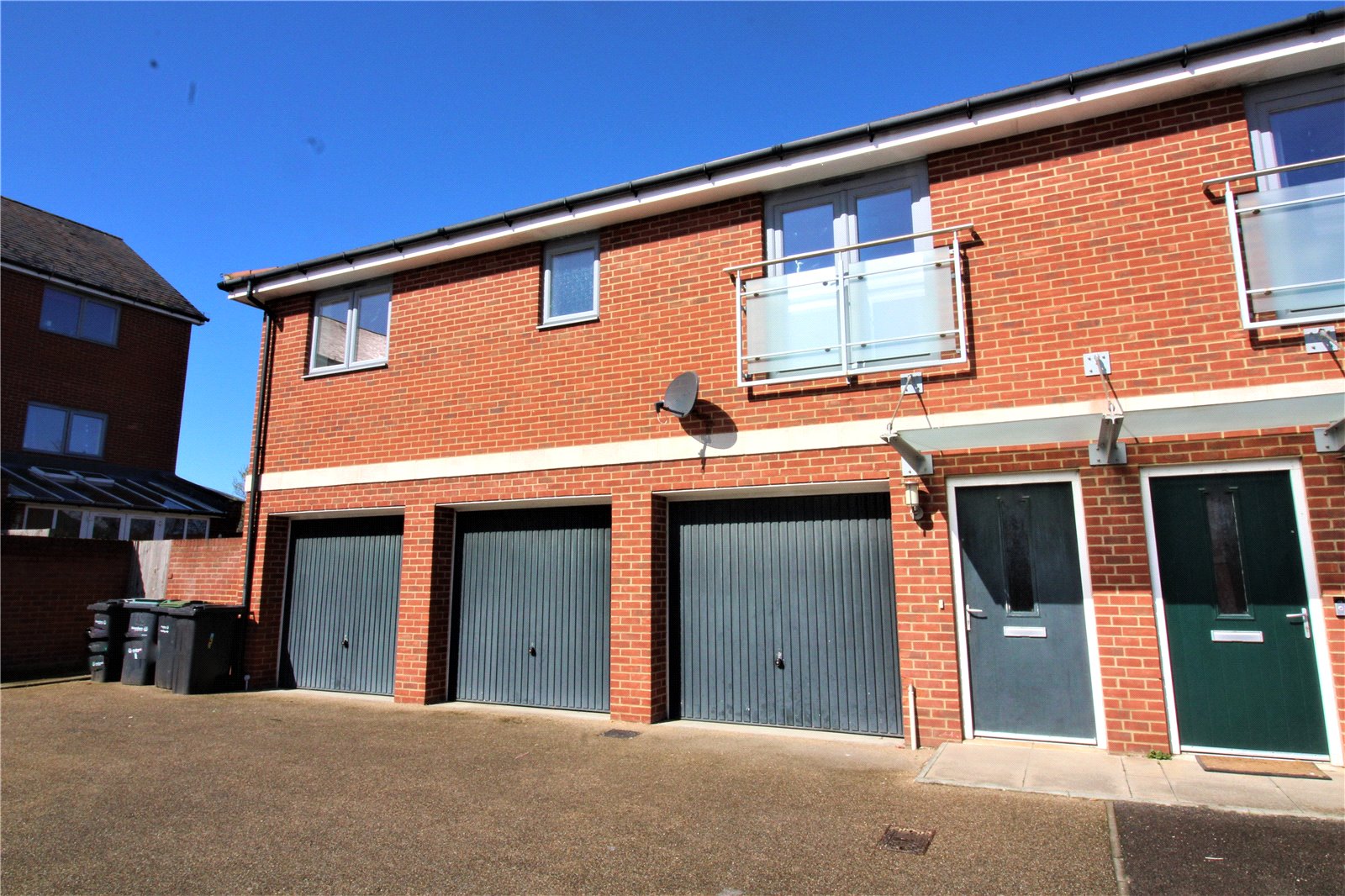 2 Bedroom Coach House