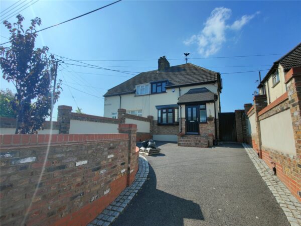 3 BEDROOM SEMI WITH GATED PARKING