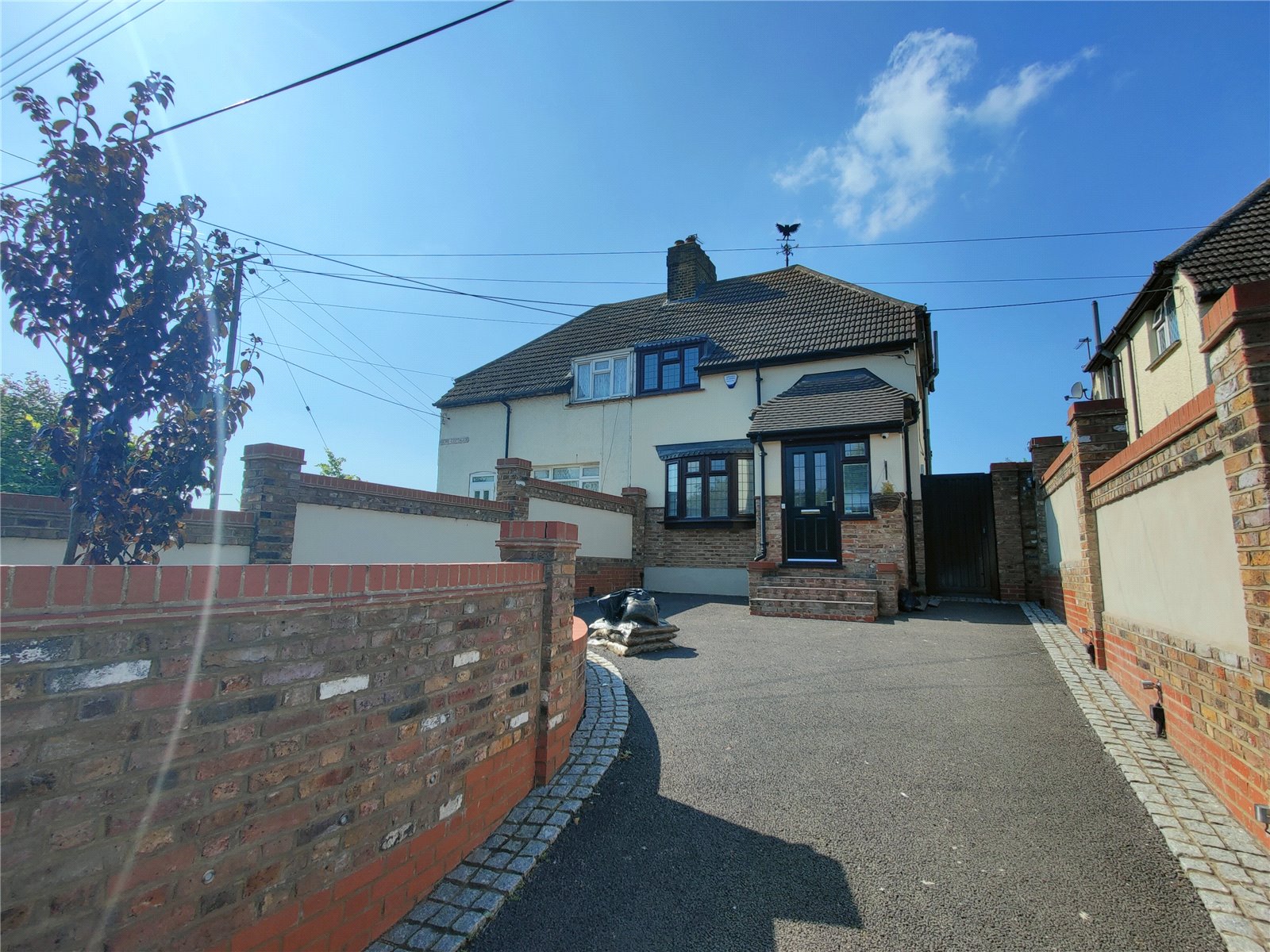 3 BEDROOM SEMI WITH GATED PARKING