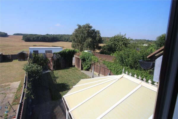 3 BEDROOM SEMI WITH GATED PARKING