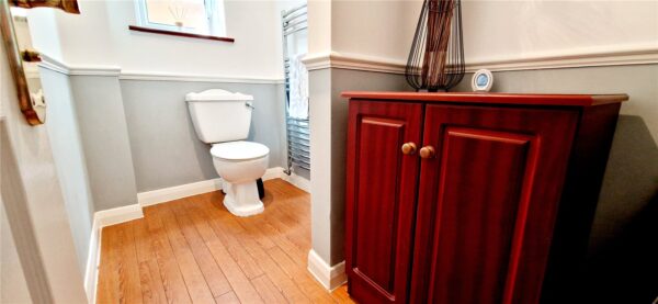 DETACHED FAMILY HOME