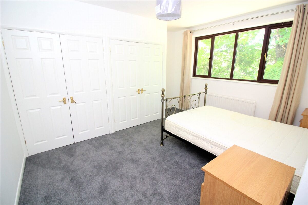 Room to Let
