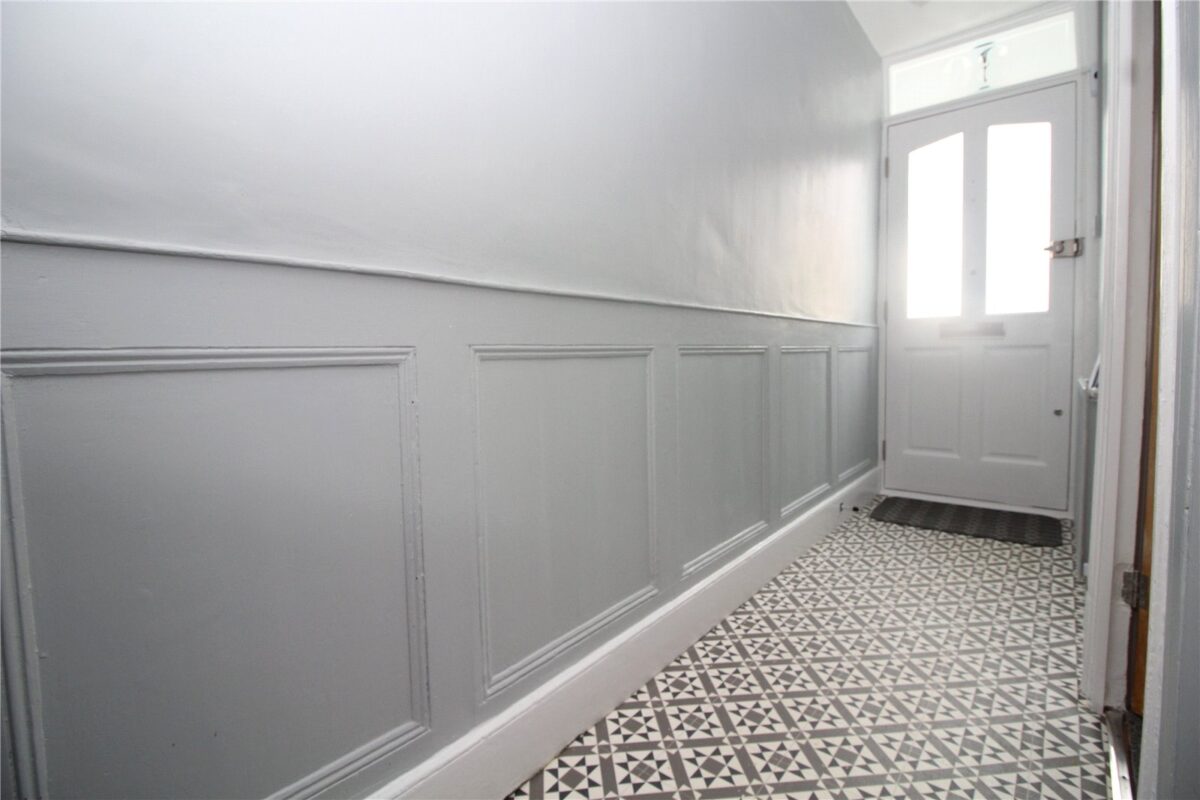 2 BEDROOM VICTORIAN HOUSE