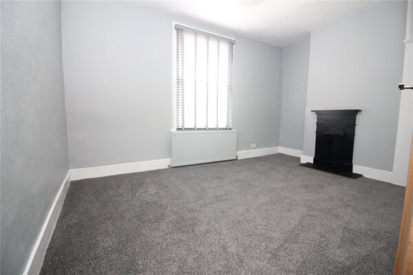 2 BEDROOM VICTORIAN HOUSE