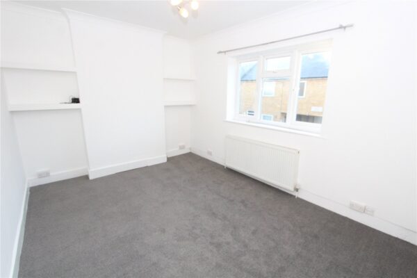 2 BEDROOM TERRACE HOUSE