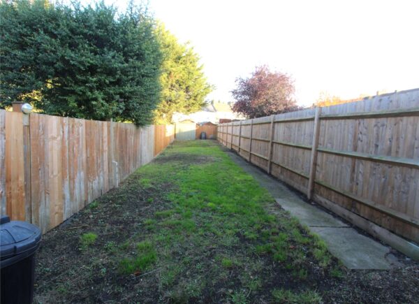 2 BEDROOM TERRACE HOUSE
