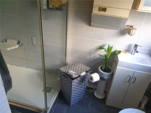 3 BEDROOM EOT HOUSE