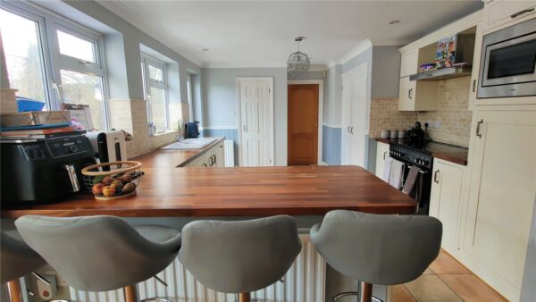 3 BEDROOM DETACHED BUNGALOW