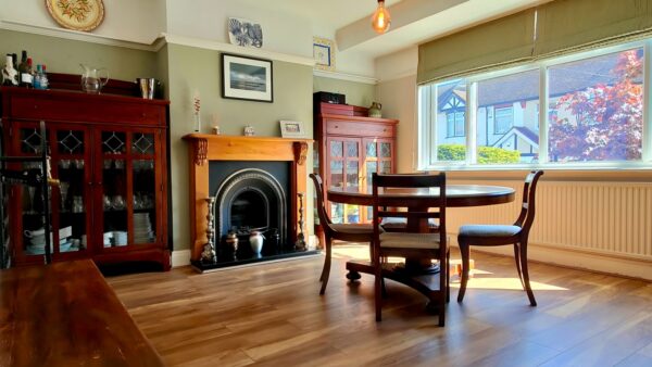 3 BEDROOM FAMILY HOME