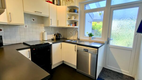3 BEDROOM FAMILY HOME