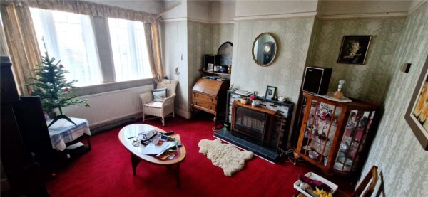 2 BED MID TERRACE HOUSE