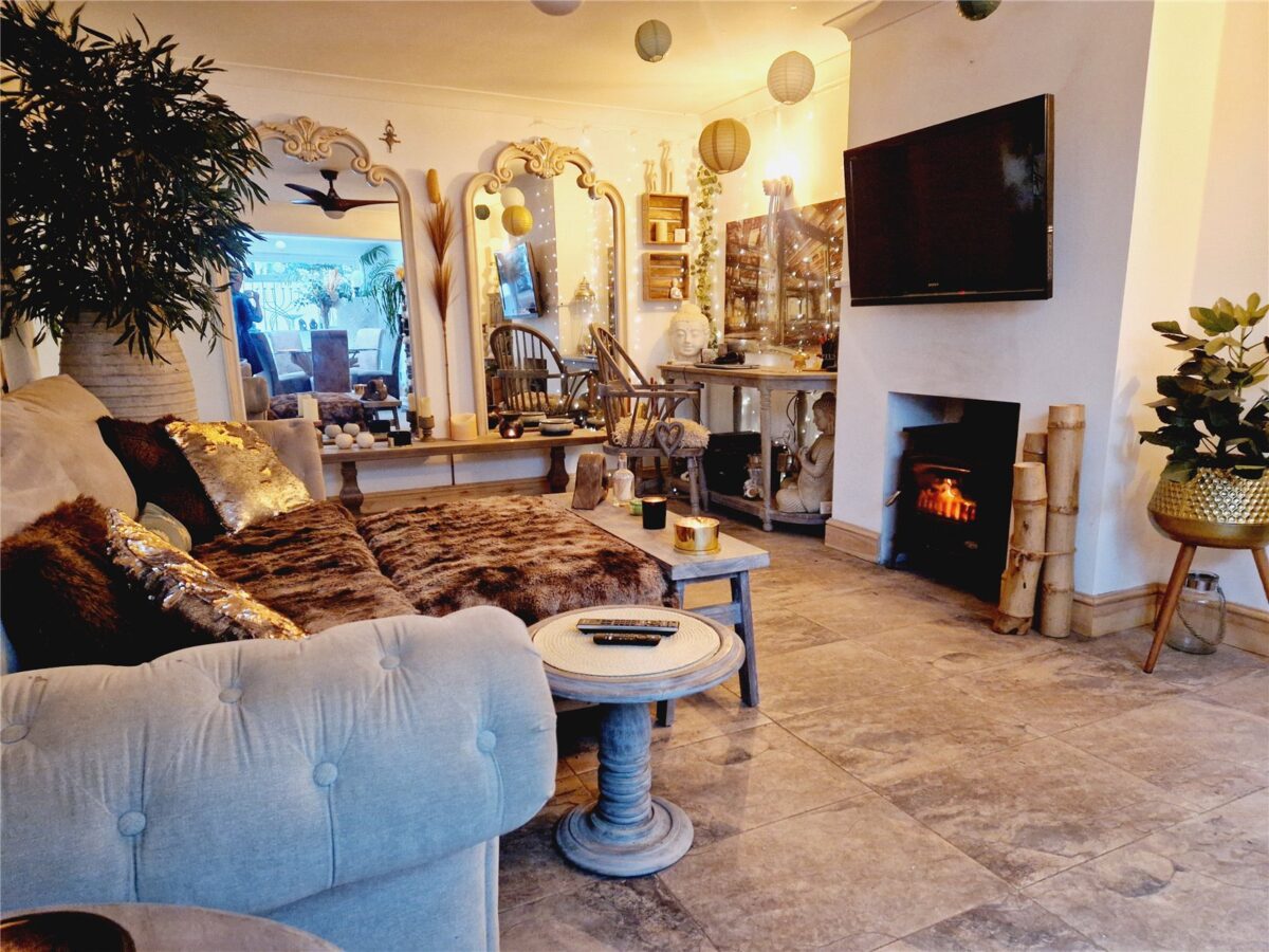 4 BEDROOM SEMI DETACHED CHALET BUNGALOW