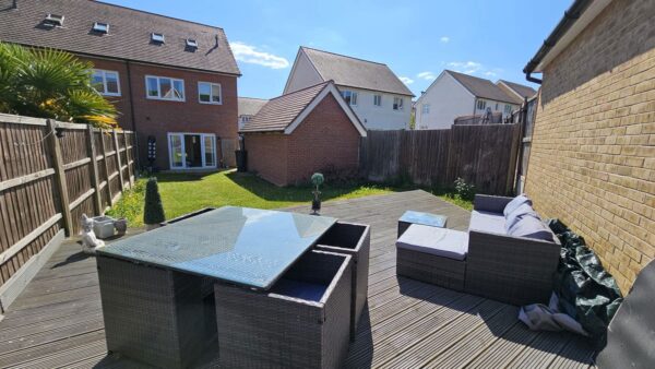 4 Bedroom Semi Detached House