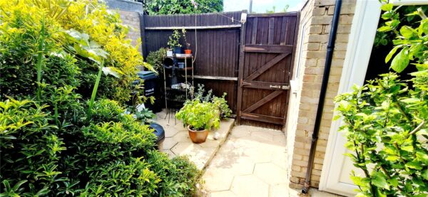 2-Bedroom Mid-Terrace Home –  with Garage