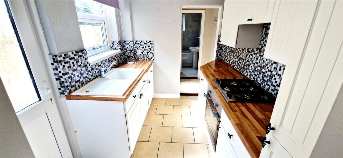 2/3 Bedroom Terrace House