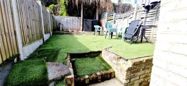 2/3 Bedroom Terrace House