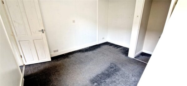 2/3 Bedroom Terrace House