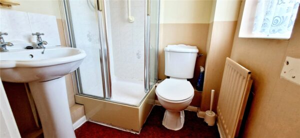 3-Bedroom Link-Detached Home in Northfleet