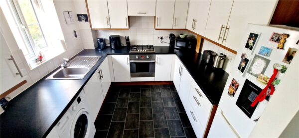 Modern 2-Bedroom First Floor Apartment