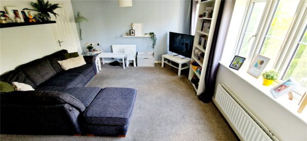 Modern 2-Bedroom First Floor Apartment
