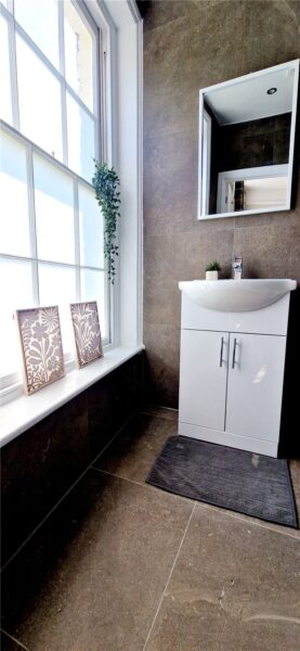 LUXURY HMO RESIDENCE