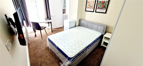 LUXURY HMO RESIDENCE