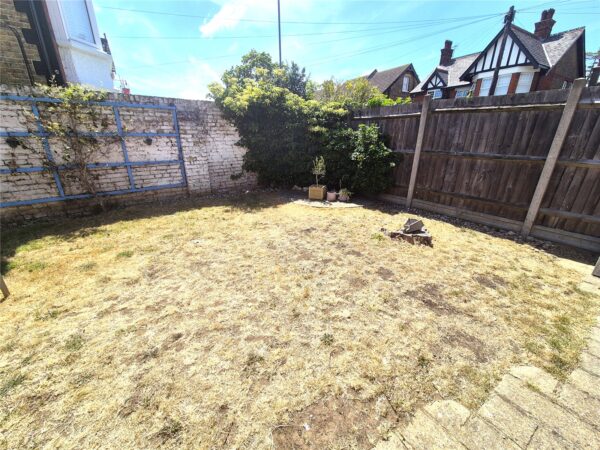 3 Bedroom EOT House