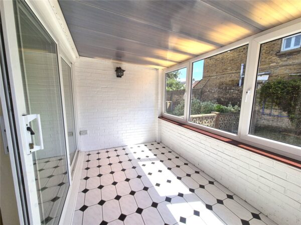3 Bedroom EOT House