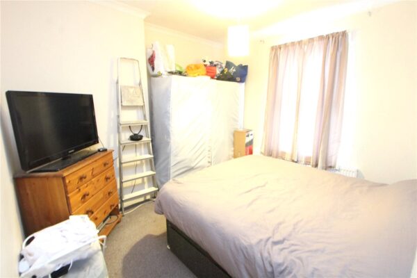 2 Bedroom Terrace House