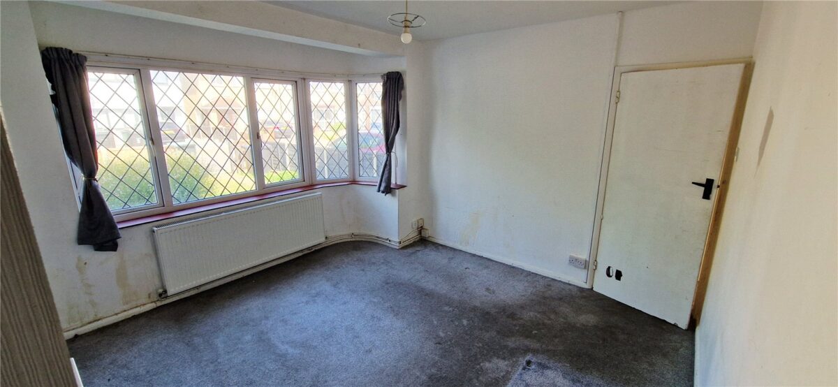 A Spacious 3-Bedroom Terraced Home
