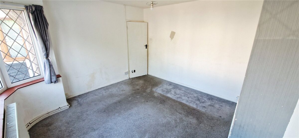 A Spacious 3-Bedroom Terraced Home