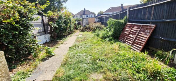 A Spacious 3-Bedroom Terraced Home