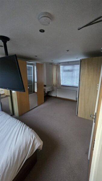 Sherrards Way, Barnet, EN5 2BN