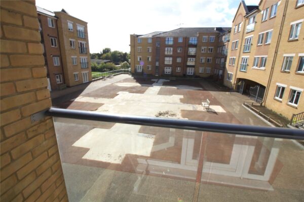 1 bedroom partment