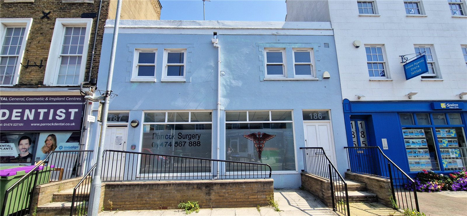 Commercial building