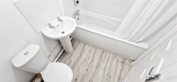 Milton Road, Swanscombe, Kent, DA10 0LX